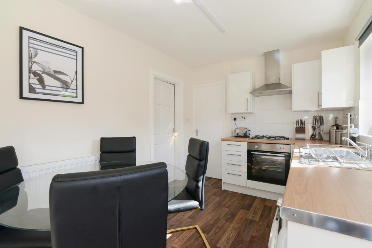 Alderton House - Spacious 3 Bed With Parking Nottingham Eksteriør bilde