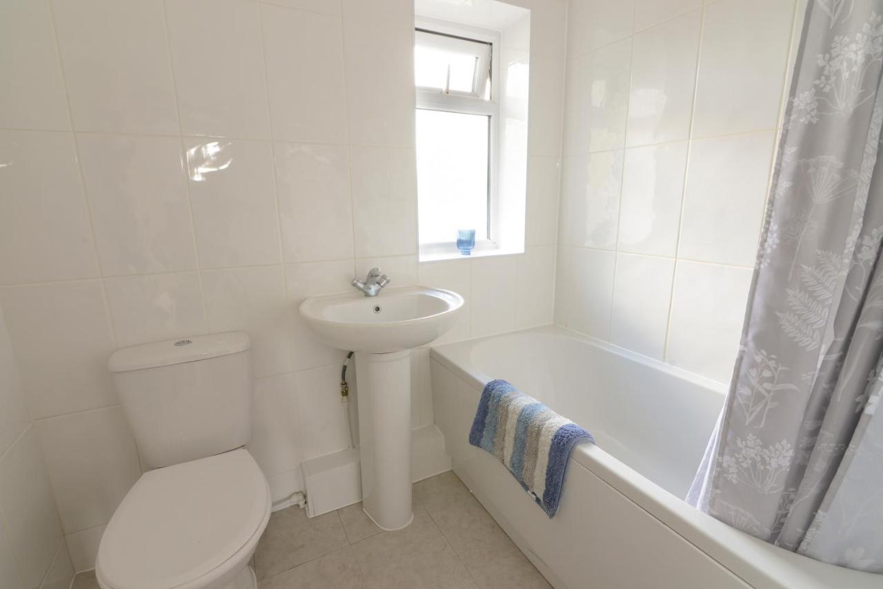 Alderton House - Spacious 3 Bed With Parking Nottingham Eksteriør bilde