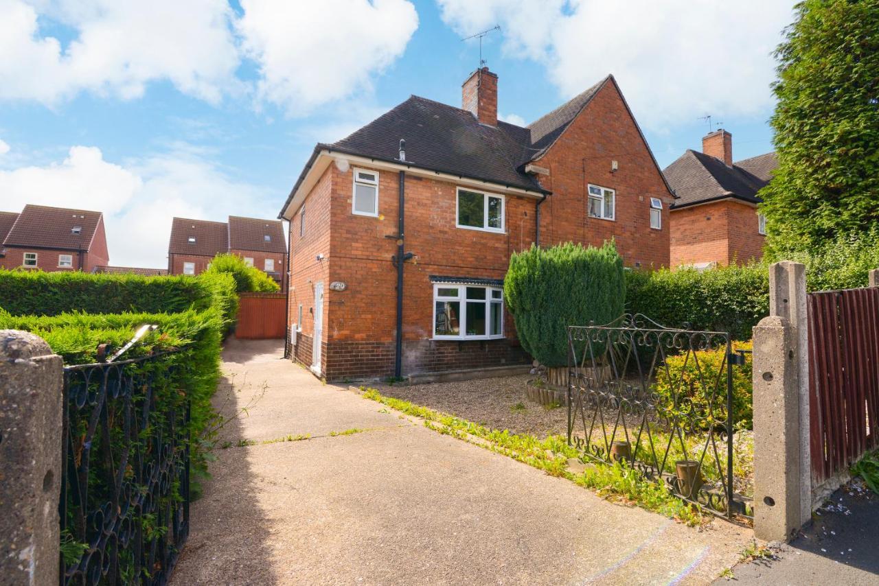 Alderton House - Spacious 3 Bed With Parking Nottingham Eksteriør bilde
