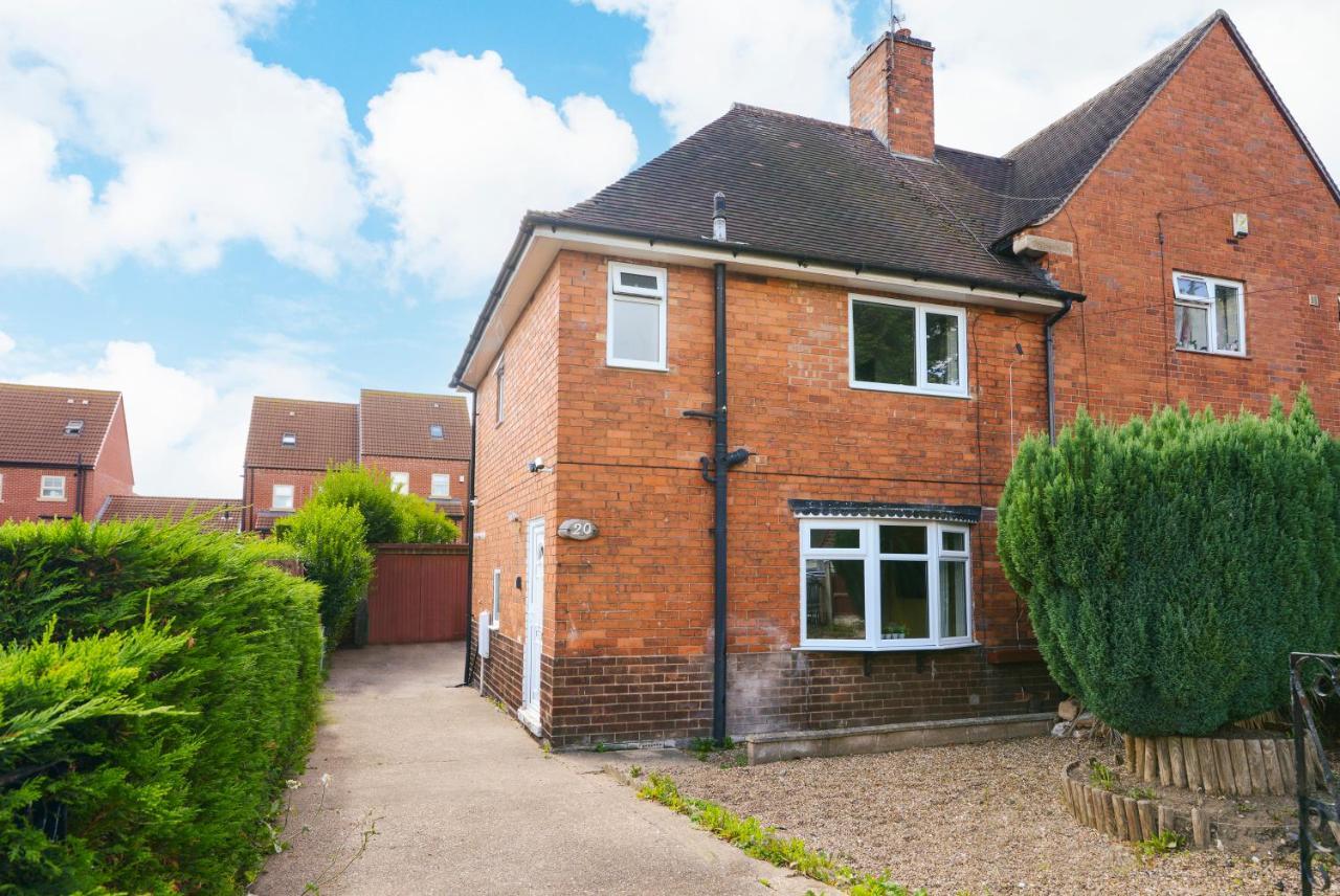 Alderton House - Spacious 3 Bed With Parking Nottingham Eksteriør bilde